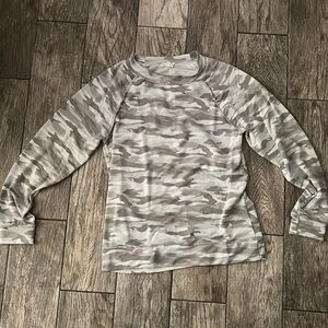 Caslon long sleeve camo pattern top